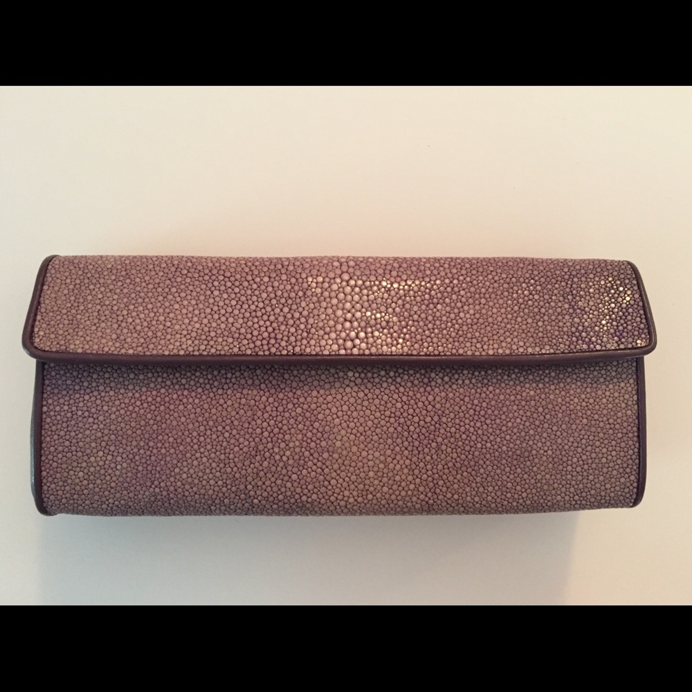 Elegant Purple Pasessei stingray leather Clutch.